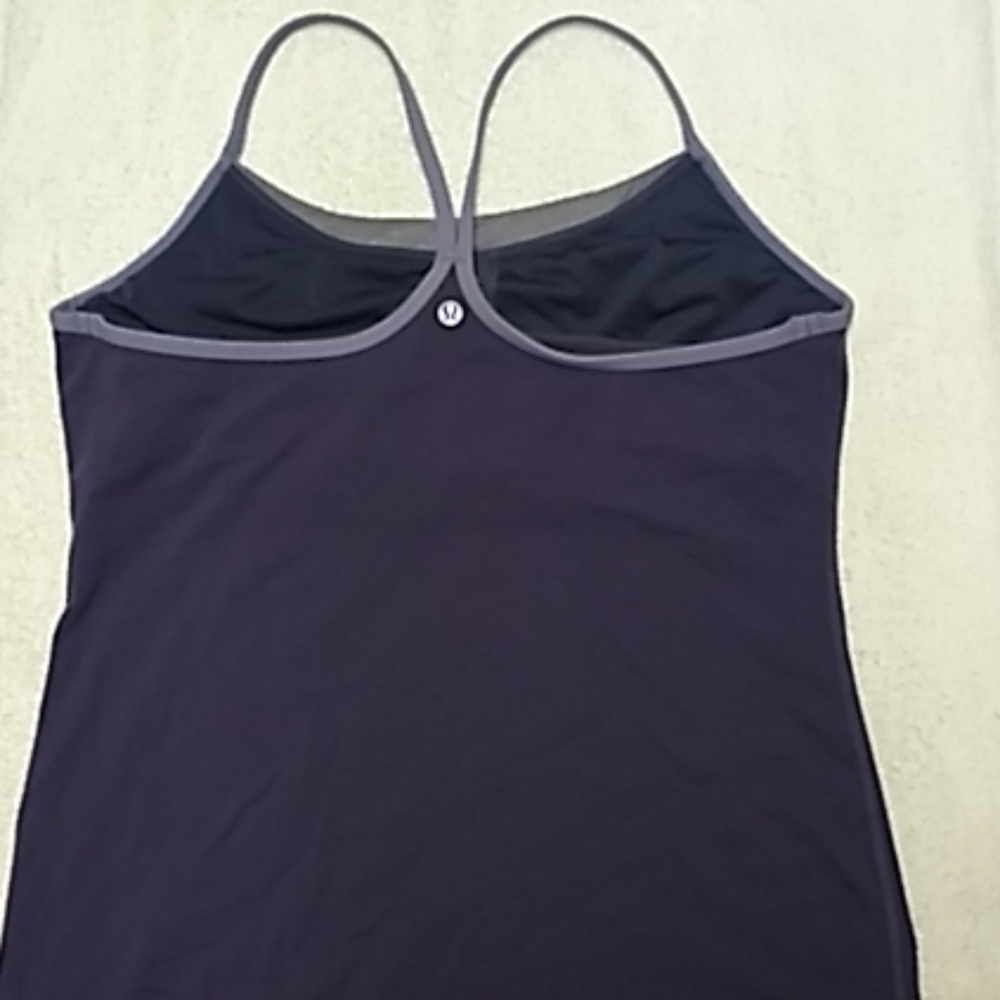 Lululemon Razorback Tank Top - Picture 3 of 4